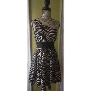 American Rag, size M zebra print